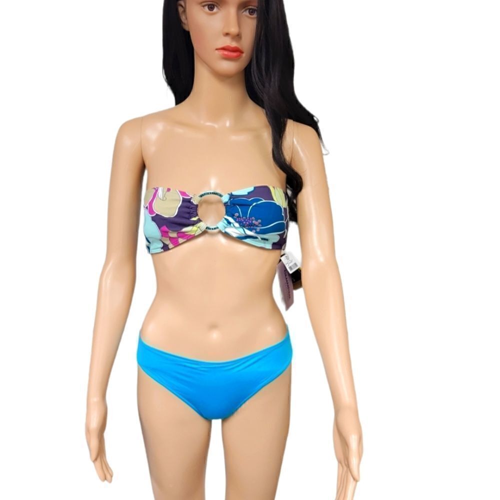 Floral Bikini - Picture 2 of 4